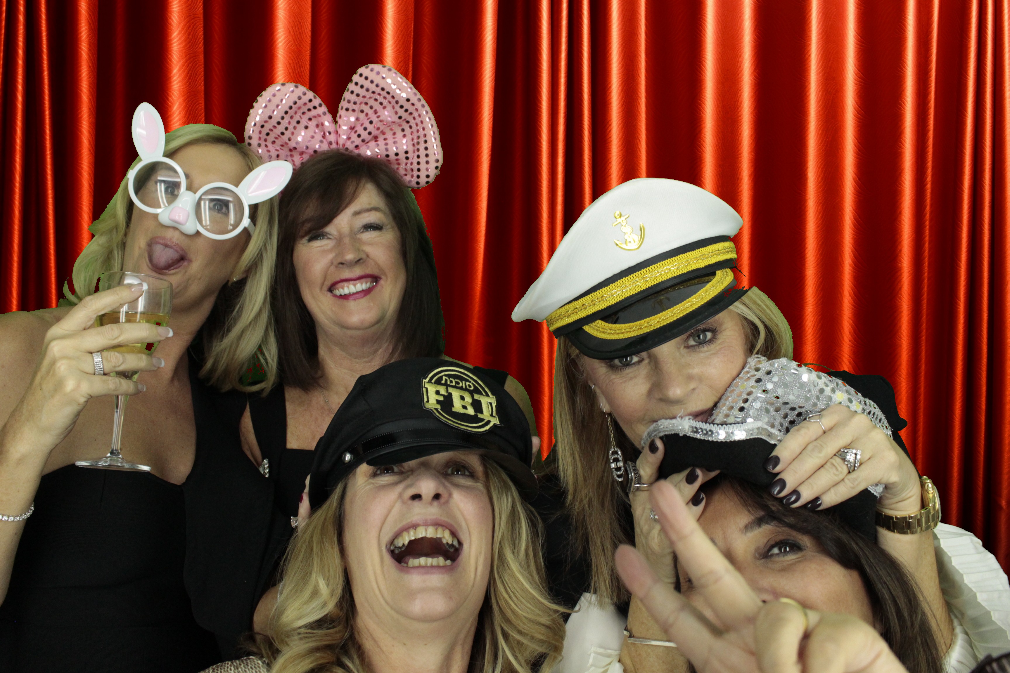 SHARON'S BIRTHDAY | View more photos from the event at gallery.myphotoboothexperience.co.uk/u/MyPhotoBoothExperienceLtd/SHARONS-BIRTHDAY